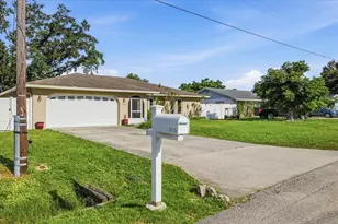 3105 Baldwin Ave, Sarasota, FL 34232 - Photo 4