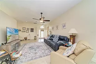 4729 Peridia Blvd E, Bradenton, FL 34203 - Photo 10