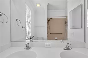 1322 Western Pine Cir, Sarasota, FL 34240 - Photo 30