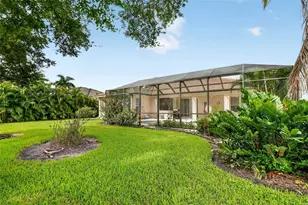 1322 Western Pine Cir, Sarasota, FL 34240 - Photo 38