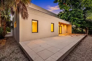1675 5th St, Sarasota, FL 34236 - Photo 50