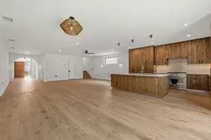 1675 5th St, Sarasota, FL 34236 - Photo 16