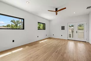 1675 5th St, Sarasota, FL 34236 - Photo 58