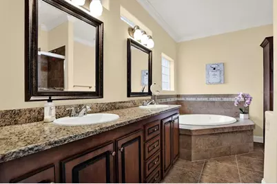 17403 Estes Road, Lutz, FL 33548 - Photo 14