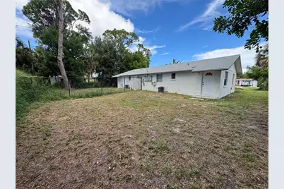 312 60th Avenue Drive W #A, Bradenton, FL 34207 - Photo 4
