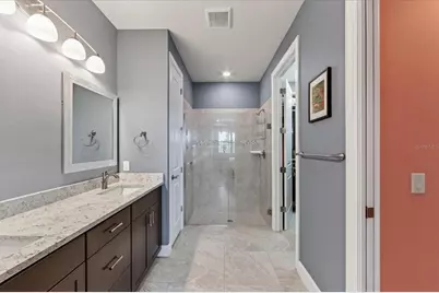 6927 Holbrook Cove, Lakewood Ranch, FL 34202 - Photo 24