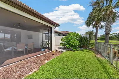 6927 Holbrook Cove, Lakewood Ranch, FL 34202 - Photo 48