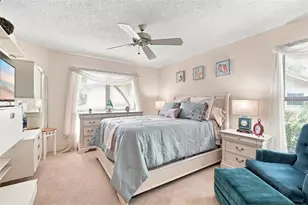 3871 Wilshire Cir W, Sarasota, FL 34238 - Photo 42