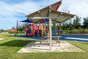 501 Tamiami Trail N, Venice, FL 34285 - Photo 68