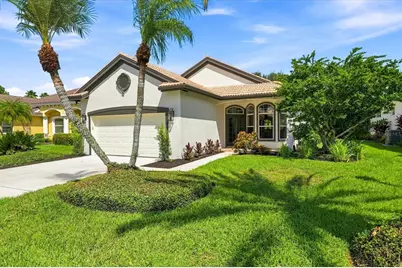 10209 Silverado Circle, Lakewood Ranch, FL 34202 - Photo 2