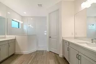 2440 Star Apple Wy, Sarasota, FL 34240 - Photo 22
