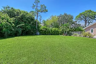 305 Hills Rd, Nokomis, FL 34275 - Photo 30