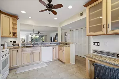 503 Spring Lakes Boulevard #503, Bradenton, FL 34210 - Photo 10