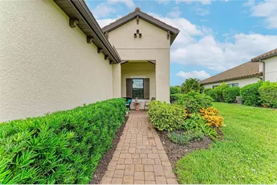 11125 McDermott Court, Englewood, FL 34223 - Photo 6