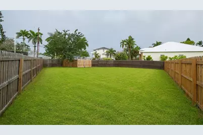 216 24th Street NE, Bradenton, FL 34208 - Photo 18