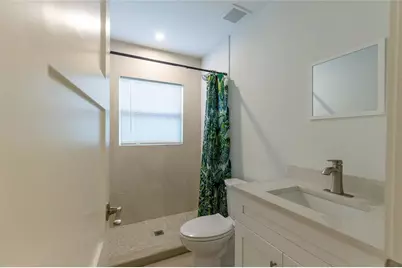 216 24th Street NE, Bradenton, FL 34208 - Photo 8