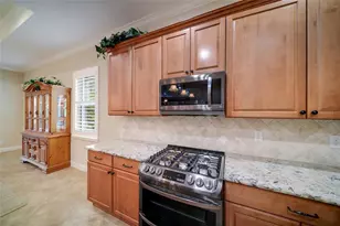 921 Riverscape St, Bradenton, FL 34208 - Photo 16