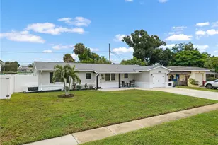 6164 23rd Ave N, Saint Petersburg, FL 33710 - Photo 2