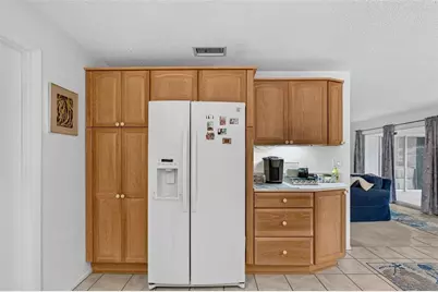 7283 Eleanor Circle, Sarasota, FL 34243 - Photo 10