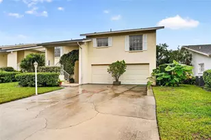 7283 Eleanor Cir, Sarasota, FL 34243 - Photo 40