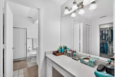 7283 Eleanor Circle, Sarasota, FL 34243 - Photo 18