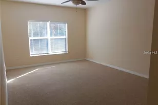 6405 Bay Cedar Ln, Bradenton, FL 34203 - Photo 10