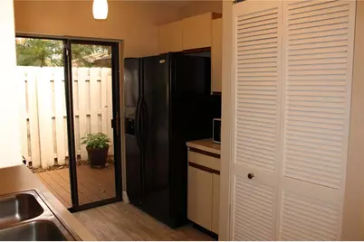 2903 62nd Street W #303, Bradenton, FL 34209 - Photo 4