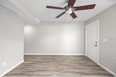 7169 E Bank Drive #101, Tampa, FL 33617 - Photo 6