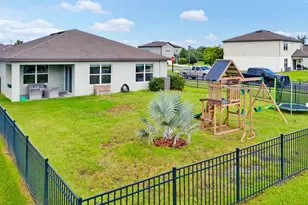 9348 Royal River Cir, Parrish, FL 34219 - Photo 30