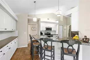 5828 Sandy Pointe Dr, Sarasota, FL 34233 - Photo 6