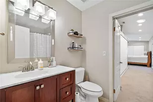 5828 Sandy Pointe Dr, Sarasota, FL 34233 - Photo 16