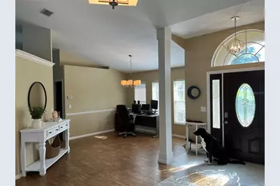 5828 Sandy Pointe Drive, Sarasota, FL 34233 - Photo 4
