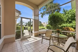 9413 Forest Hills Cir, Sarasota, FL 34238 - Photo 8