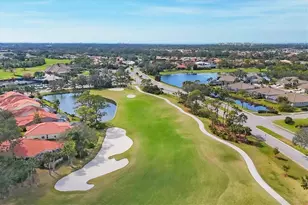 9413 Forest Hills Cir, Sarasota, FL 34238 - Photo 88