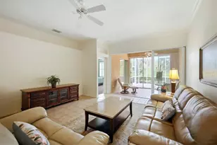 9413 Forest Hills Cir, Sarasota, FL 34238 - Photo 12