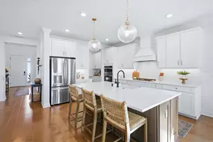 17539 Savory Mist Cir, Lakewood Ranch, FL 34211 - Photo 10