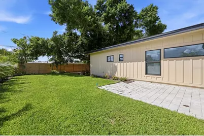 1706 Livingstone Street, Sarasota, FL 34231 - Photo 18