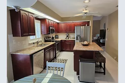 8351 Creekview Ln, Englewood, FL 34224 - Photo 6