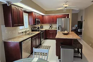 8351 Creekview Ln, Englewood, FL 34224 - Photo 6