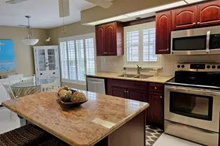 8351 Creekview Ln, Englewood, FL 34224 - Photo 4