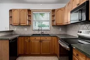 1225 Casabella Dr, Bradenton, FL 34209 - Photo 8