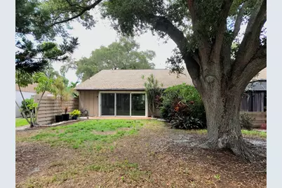 5699 Westwind Ln, Sarasota, FL 34231 - Photo 14