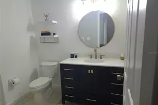 5699 Westwind Ln, Sarasota, FL 34231 - Photo 6
