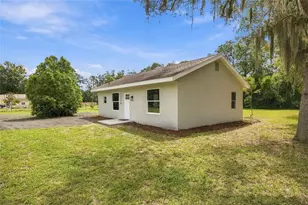 15210 Lancer Rd, Spring Hill, FL 34610 - Photo 22