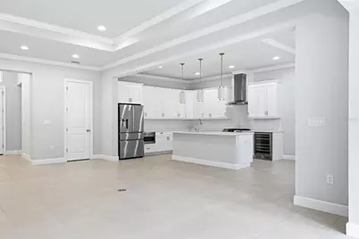 7717 Sandhill Lake Drive, Sarasota, FL 34241 - Photo 14