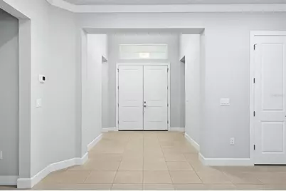 7717 Sandhill Lake Drive, Sarasota, FL 34241 - Photo 8