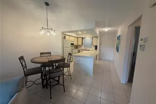 929 Capri Isles Blvd, Venice, FL 34292 - Photo 12