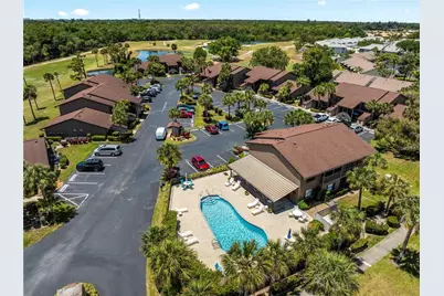 929 Capri Isles Boulevard #22, Venice, FL 34292 - Photo 4