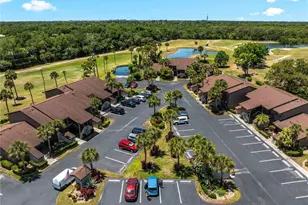 929 Capri Isles Blvd, Venice, FL 34292 - Photo 6