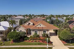 4727 Spinnaker Dr, Bradenton, FL 34208 - Photo 2